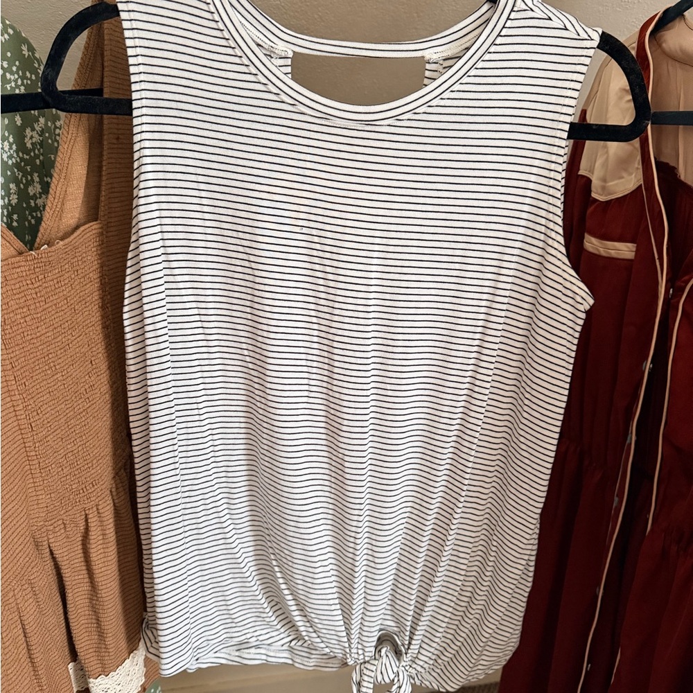 Old Navy Black and White Striped Tank Top